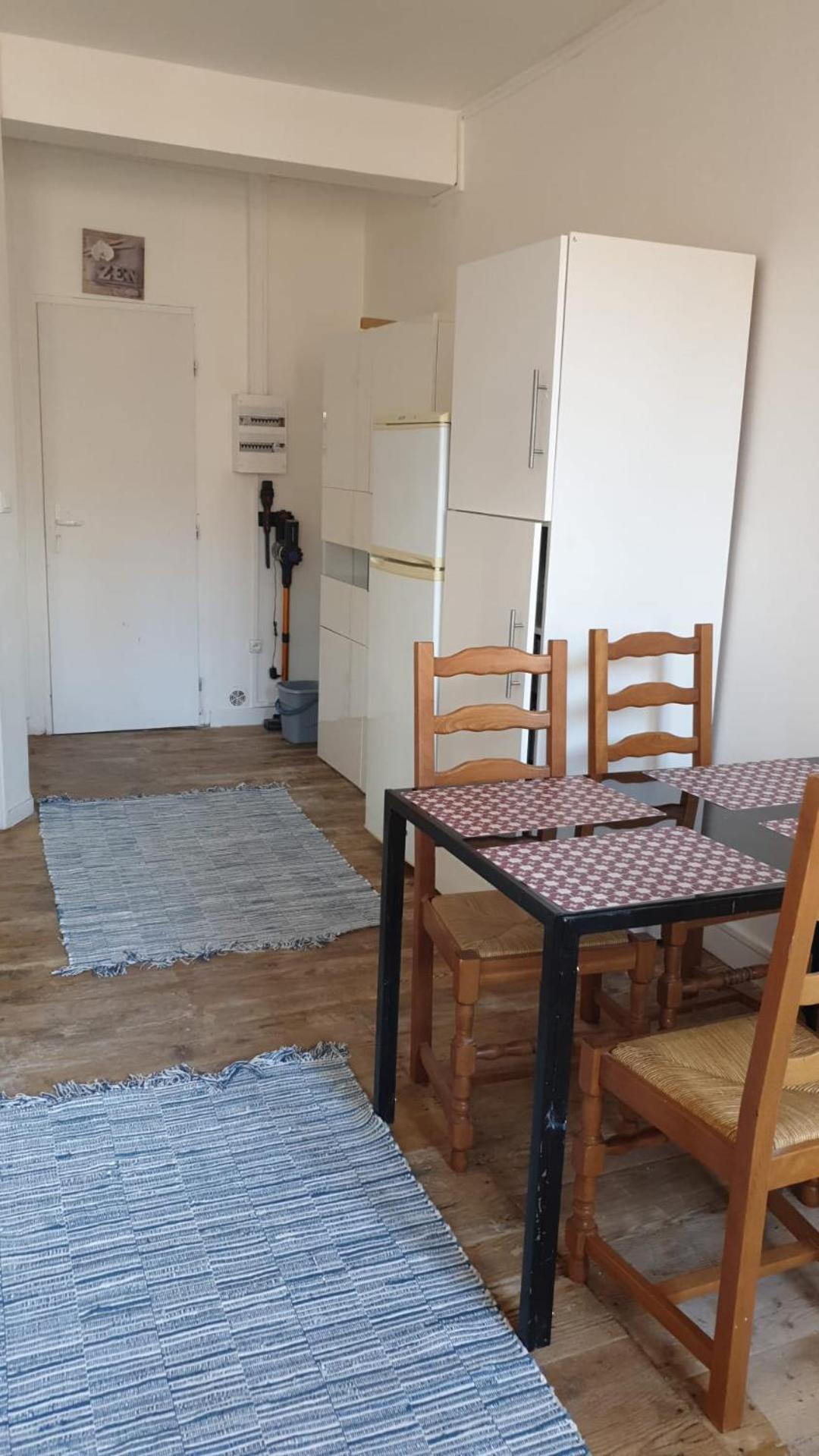 Appartements Simples Et Fonctionnels Pamiers Ngoại thất bức ảnh